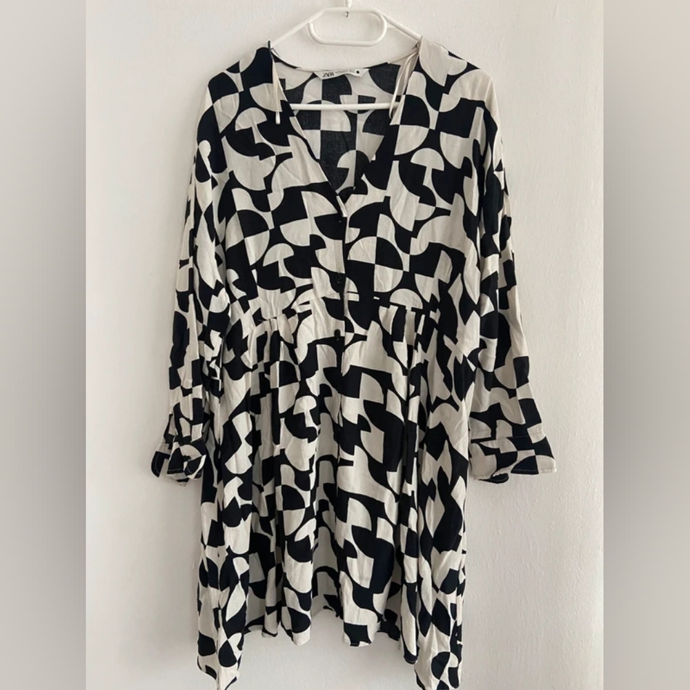 Black and White Patterned Dress